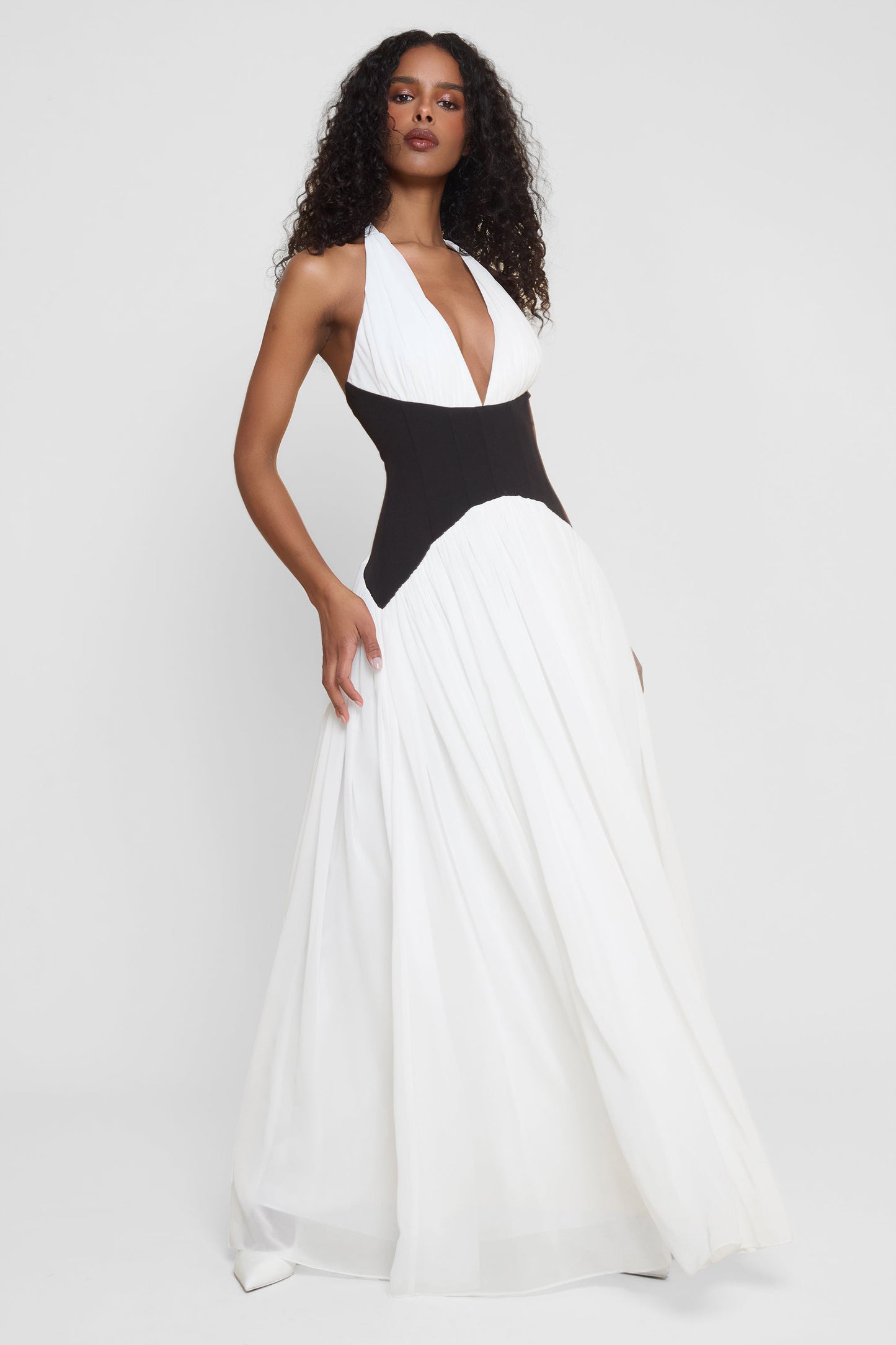 Liolara Maxi Dress